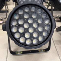 Flash LED PAR 28x10W RGBW ZOOM